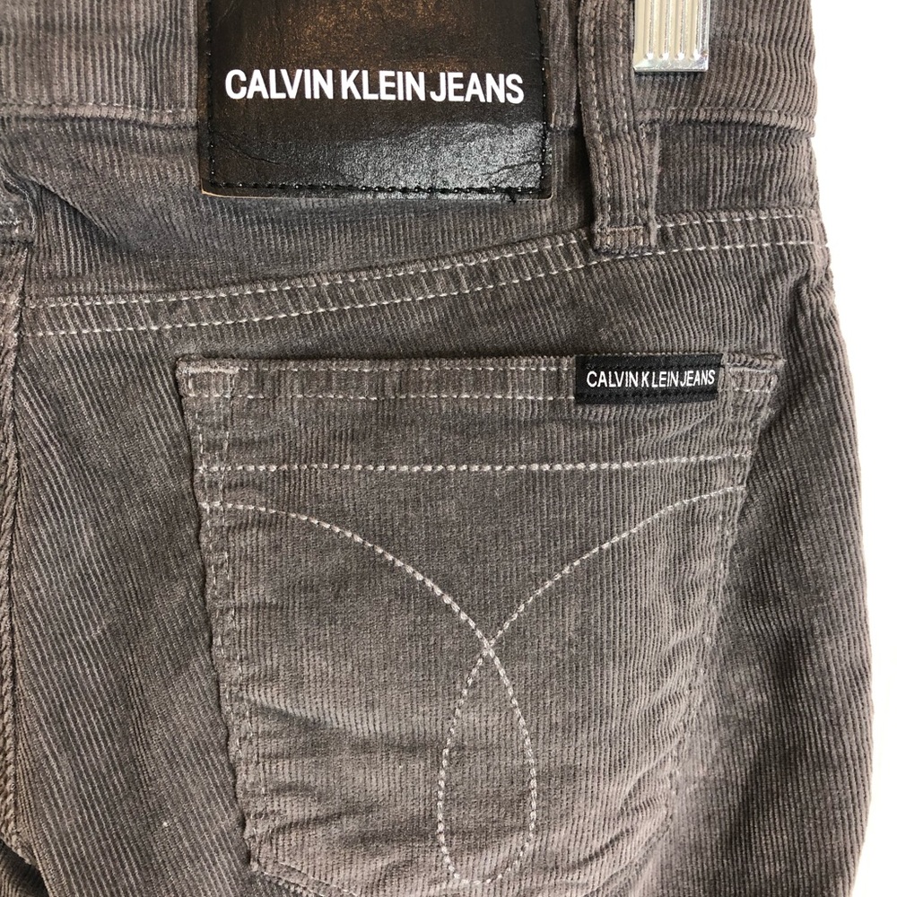 Calvin Klein corduroys - Picture 4 of 11